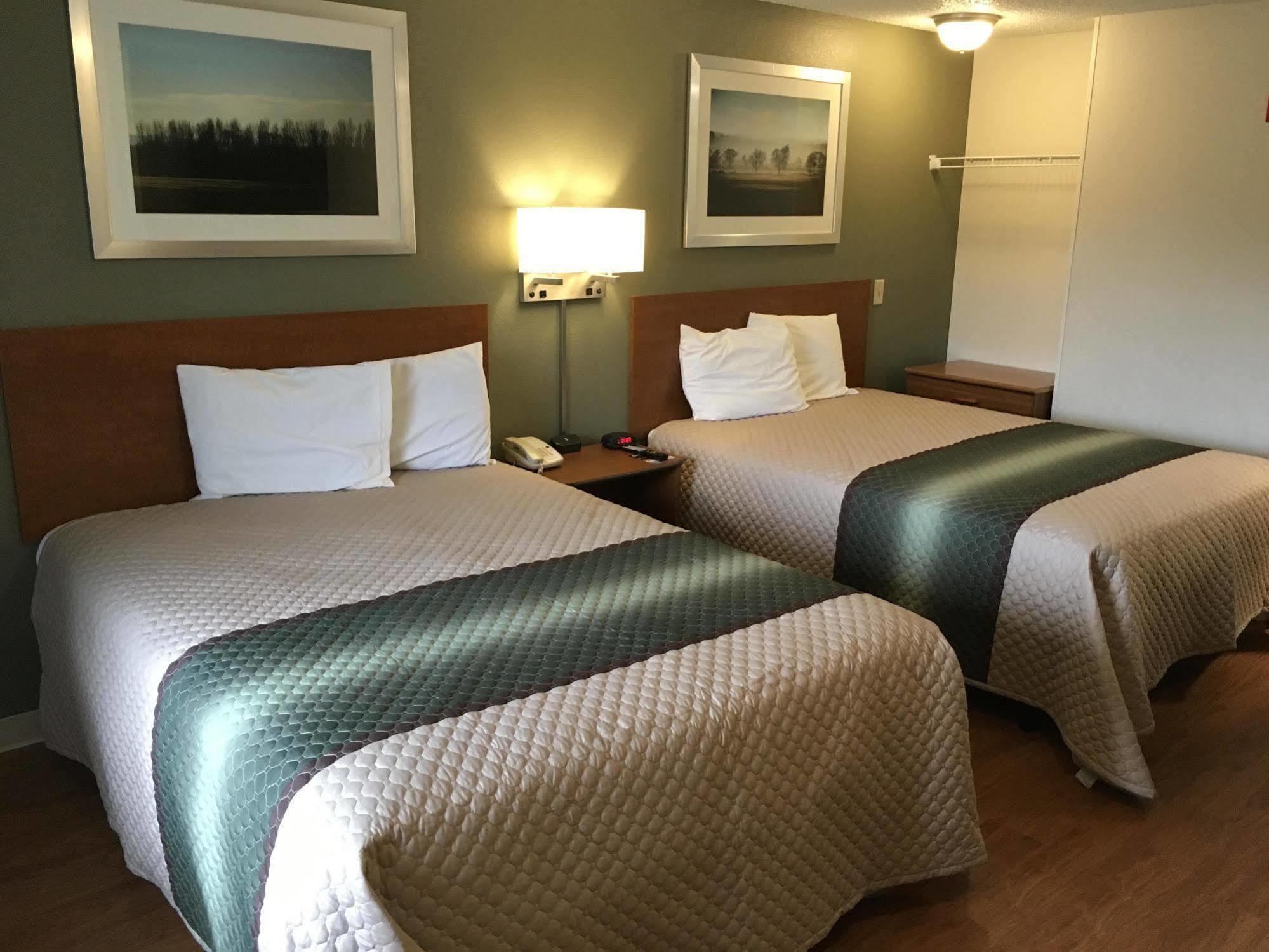 Hometowne Studios By Red Roof Denver - Airport/Aurora Εξωτερικό φωτογραφία