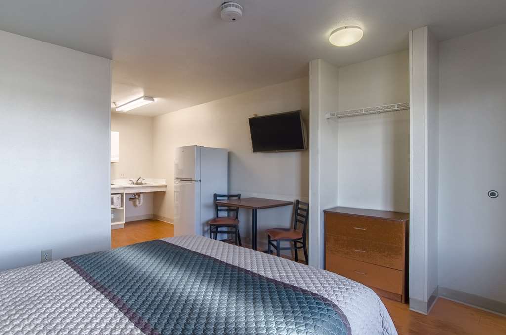 Hometowne Studios By Red Roof Denver - Airport/Aurora Δωμάτιο φωτογραφία
