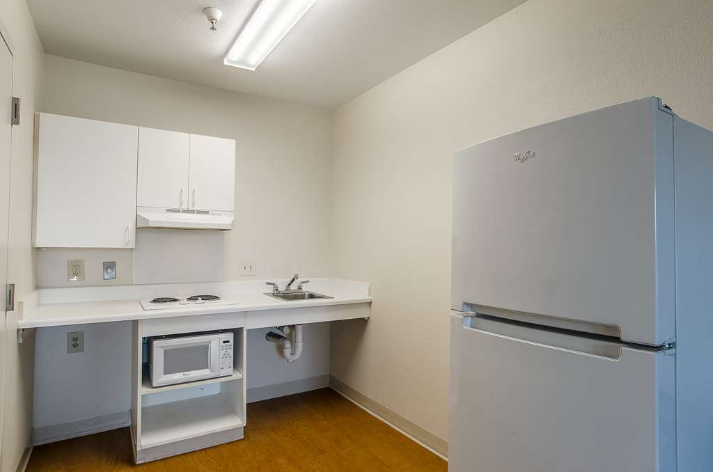 Hometowne Studios By Red Roof Denver - Airport/Aurora Δωμάτιο φωτογραφία